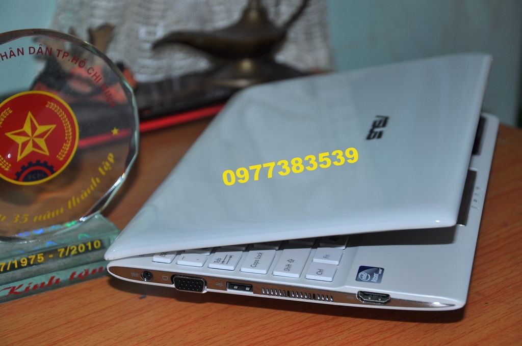 Laptop i3,i5,i7 model 2016 .2vga: geforce 840 2g+intel.4g.750g 99% - 37