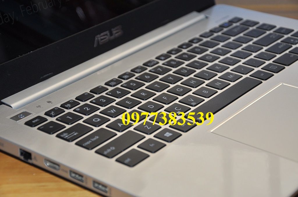 Laptop i3,i5,i7 model 2016 .2vga: geforce 840 2g+intel.4g.750g 99% - 31