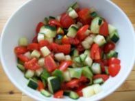 rezept vegan - tomatengurkensalat