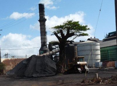 Coal waiting to enter Maui sugar mill photo CoalOnMaui_zpsd2711a6b.jpg