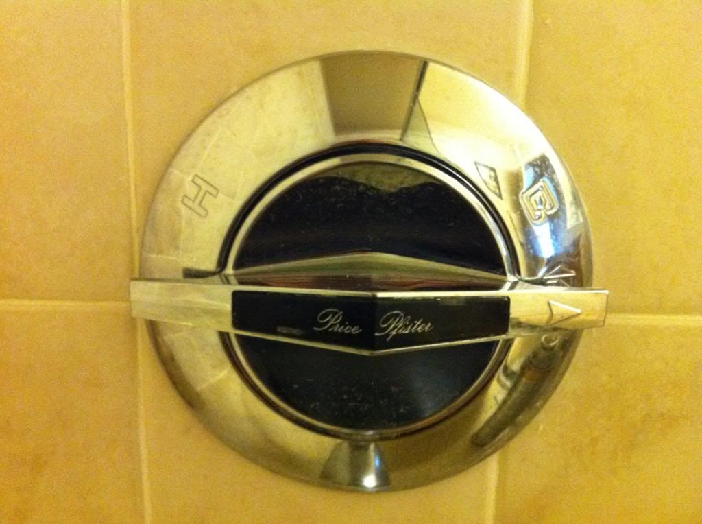 Price Pfister Shower mixing valve 1989