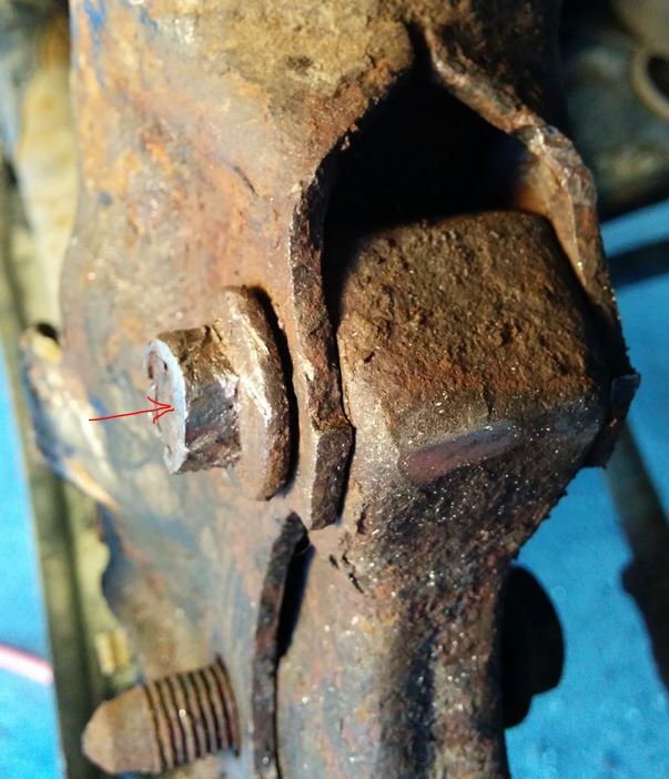 Help. A2 front strut bolt, adjustable camber. bolt broke, now stuck