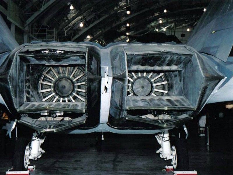 Low Observable Nozzles/Exhausts on Stealth Aircraft