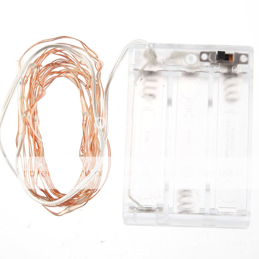 20LEDS Red Eyecatching Battery Operated Mini LED Copper Wire String Fairy Light